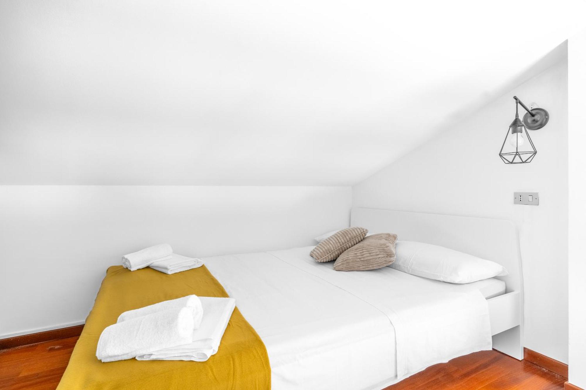 Central Luxurious Apartment Duomo A/C-Wi-Fi Free Milánó Kültér fotó
